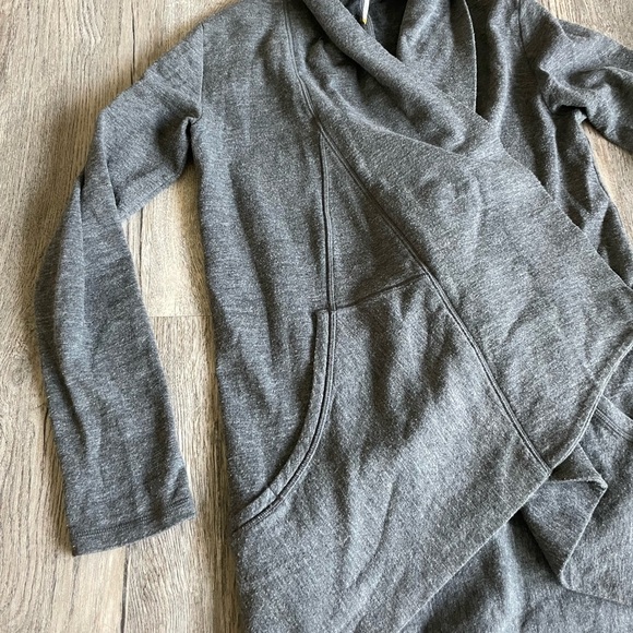 Lucy Charcoal Cozy Long Sleeve Cardigan, size small - Picture 2 of 9